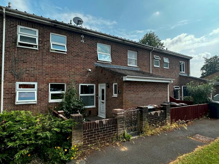 3 Bedroom Terraced House To Rent In Galahad Close, Andover, SP10