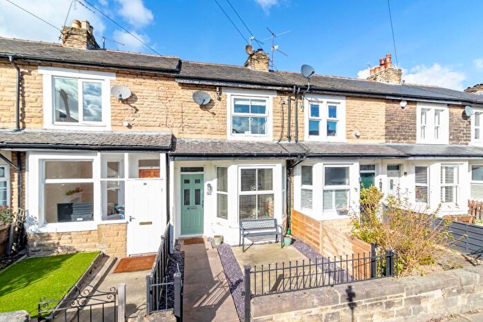 3 Bedroom Terraced House For Sale In Albert Road, Harrogate, HG1