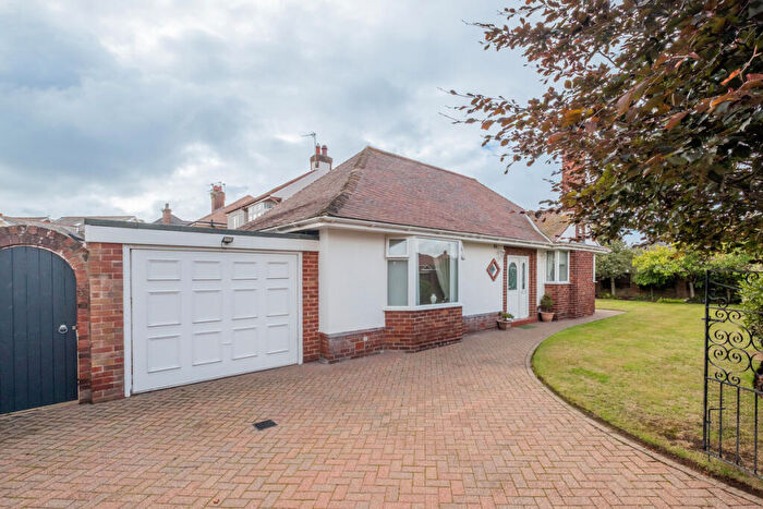2 Bedroom Detached Bungalow For Sale In Westby Road, Lytham St. Annes, FY8