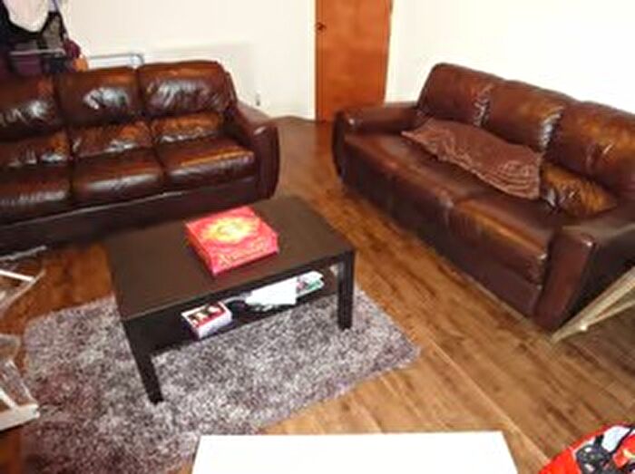 6 Bedroom Terraced House To Rent In Hessle Terrace, Leeds, West Yorkshire, LS6