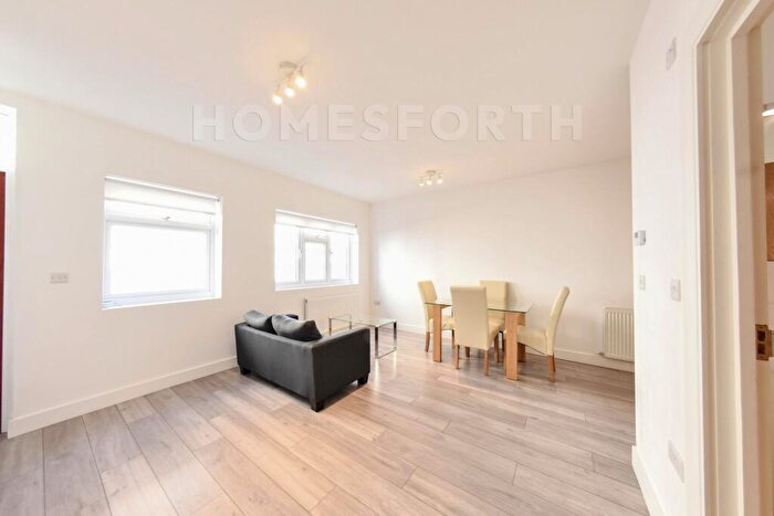 1 Bedroom Flat To Rent In Loveridge Mews, Kilburn, NW6