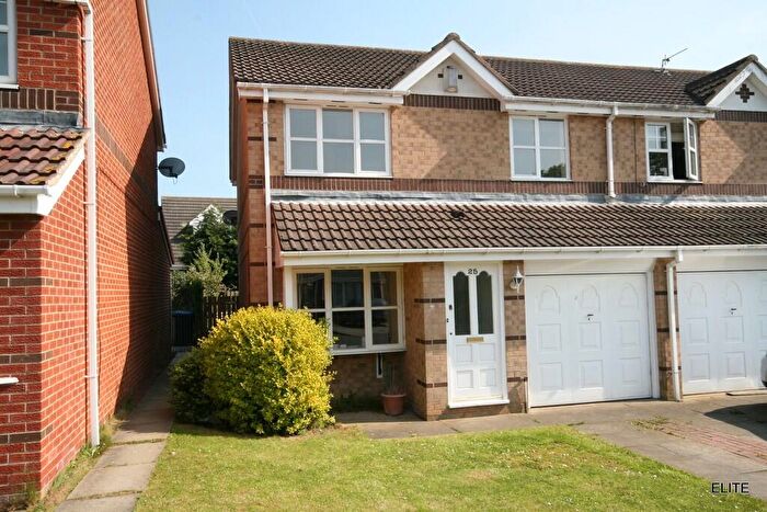 3 Bedroom Semi-Detached House To Rent In Gardeners Place, Langley Moor, DH7