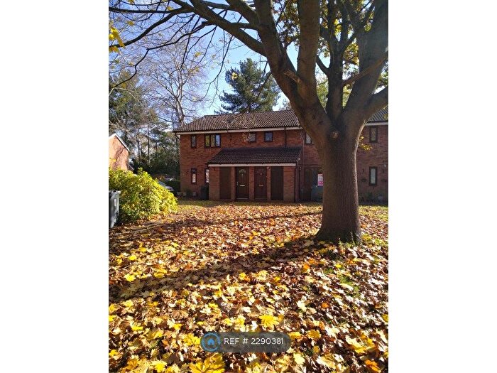 Studio To Rent In Bournville, Birmingham, B30