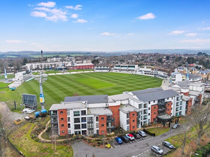 2 Bedroom Property For Sale In Keepers Close, Canterbury, CT1
