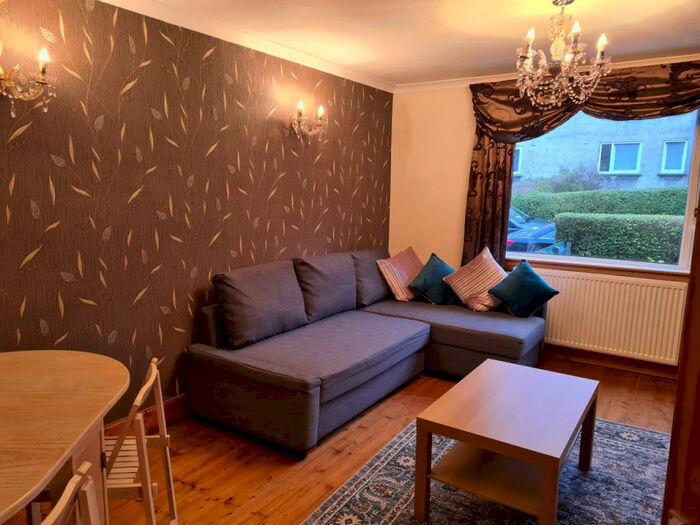 2 Bedroom Apartment To Rent In Lady Nairne Loan, Edinburgh, EH8