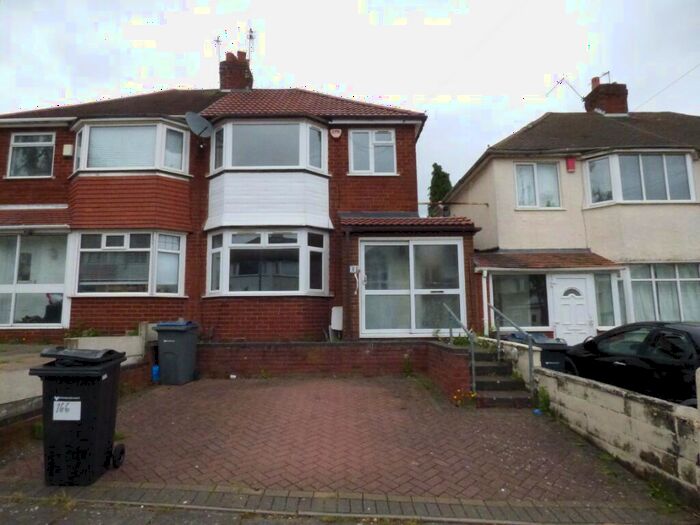 3 Bedroom Semi-Detached House To Rent In Sandringham Road, Birmingham, B42