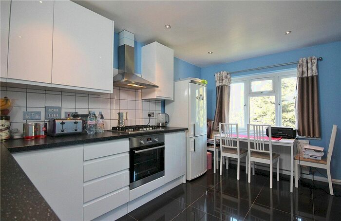 2 Bedroom Flat To Rent In Afroze Court, Cambridge Road North, London, W4