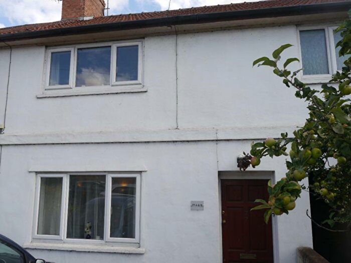 1 Bedroom Flat To Rent In Donnington Bridge Road, Oxford, OX4