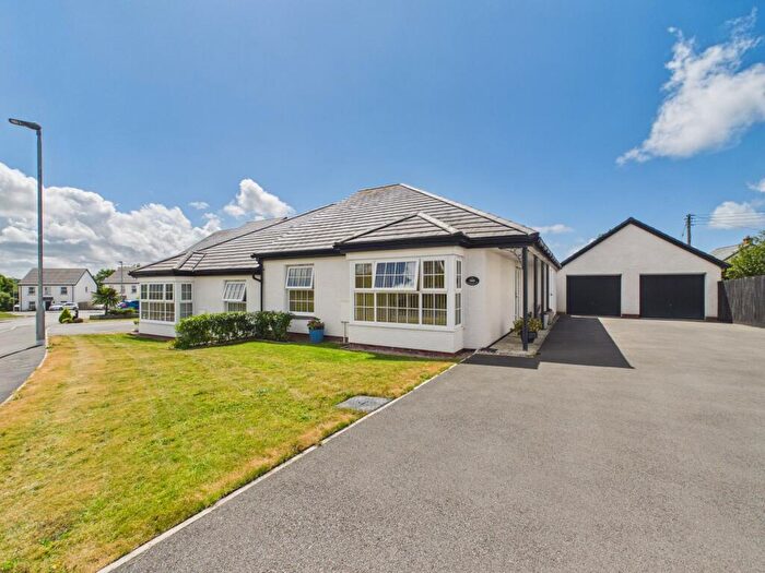 2 Bedroom Semi-Detached Bungalow For Sale In Blackberry Lane, Kilkhampton, EX23