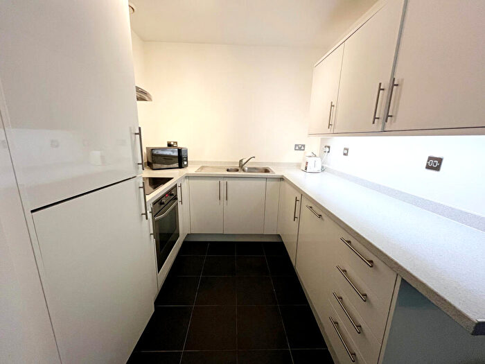 1 Bedroom Flat To Rent In Arbor House, Orpington, BR6