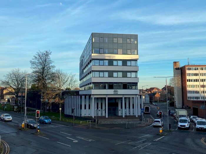 2 Bedroom Flat To Rent In Carlton Square, Carlton, Nottingham, NG4