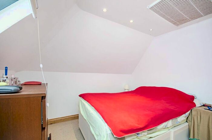 1 Bedroom Flat To Rent In Ossulton Way, East Finchley, London, N2