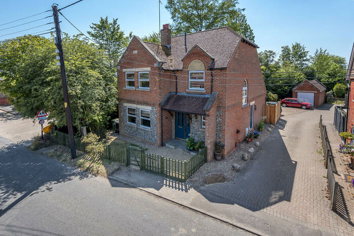 4 Bedroom Detached House For Sale In The Street, Ulcombe, ME17