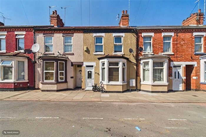 4 Bedroom Terraced House For Sale In Euston Road, Far Cotton, Northampton, NN4