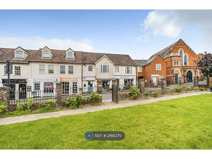 1 Bedroom Flat To Rent In New Town Road, Bishop's Stortford, CM23