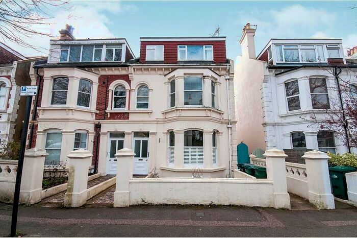 1 Bedroom Flat To Rent In Hartington Villas, Hove, BN3