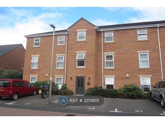 2 Bedroom Flat To Rent In Ivatt Drive, Crewe, CW2