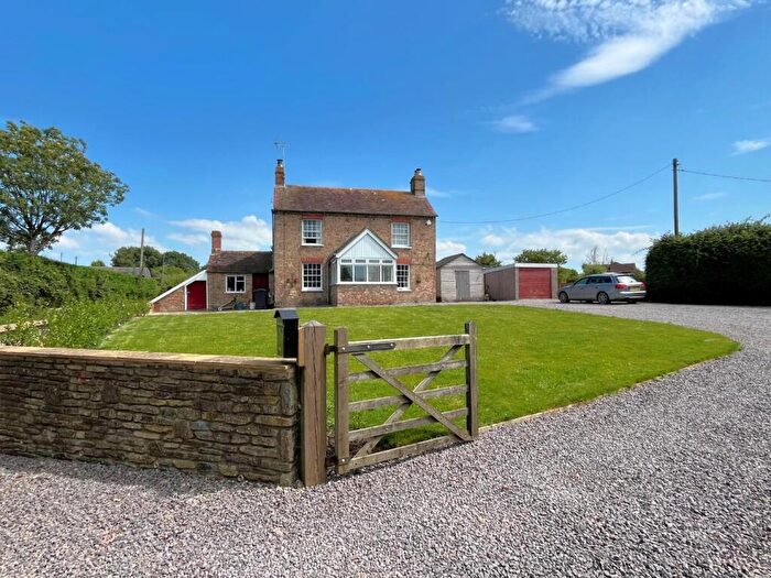 3 Bedroom Detached House To Rent In Rodley, Westbury-on-Severn, GL14