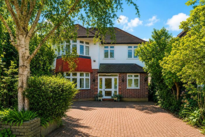 6 Bedroom Detached House For Sale In Northey Avenue, South Cheam, SM2