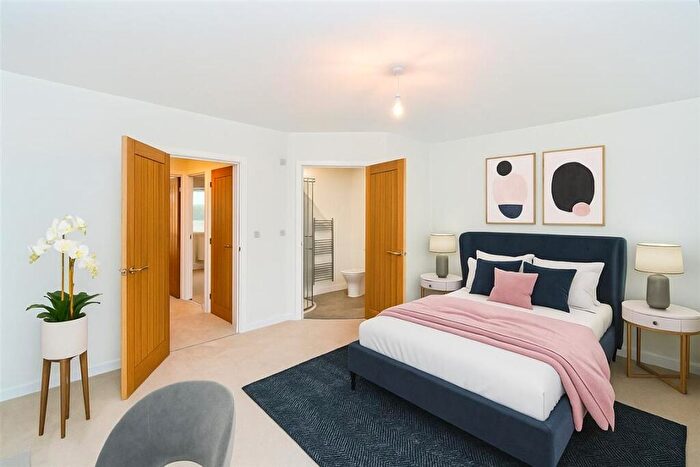 2 Bedroom Semi Detached House For Sale In Main Road, Colden Common, Winchester, SO21