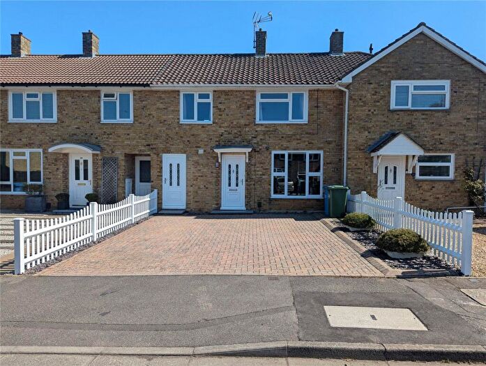 3 Bedroom House To Rent In Trumbull Road, Bracknell, Berkshire, RG42