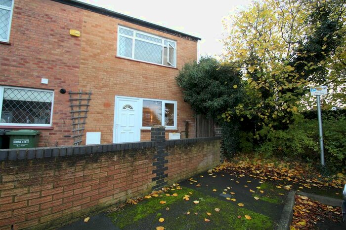 2 Bedroom Property To Rent In Bosanquet Close, Cowley, Uxbridge, UB8