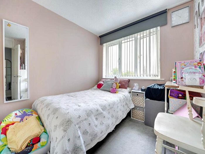 3 Bedroom Semi-Detached House For Sale In Coombelands, Royston, Hertfordshire, SG8