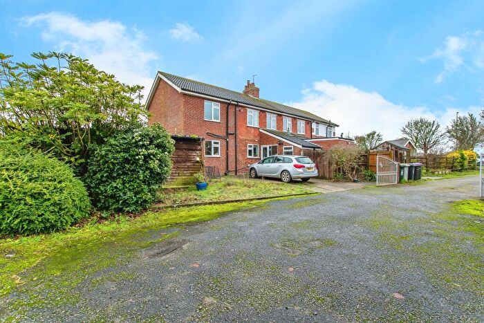 3 Bedroom Semi Detached House For Sale In Main Road, Stickney, Boston, PE22