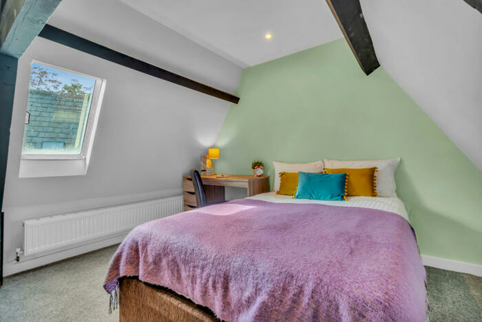 1 Bedroom House To Rent In Cliff Road - Design House, Leeds, LS6
