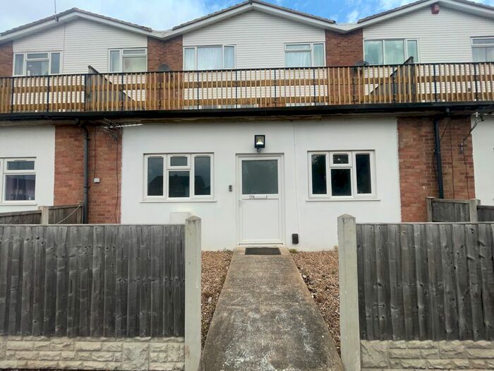 1 Bedroom Flat To Rent In Whitwick Way, Leicester, LE3