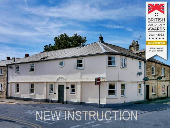 2 Bedroom Flat To Rent In Church Street, Cirencester, GL7