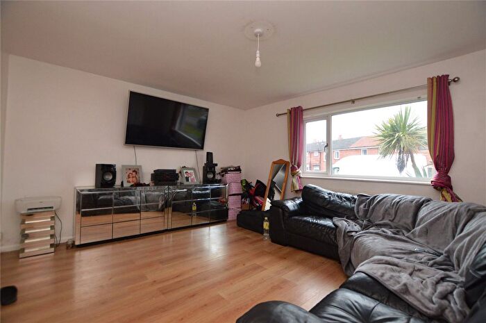 3 Bedroom Terraced House For Sale In Northfield Avenue, Rothwell, Leeds, West Yorkshire, LS26