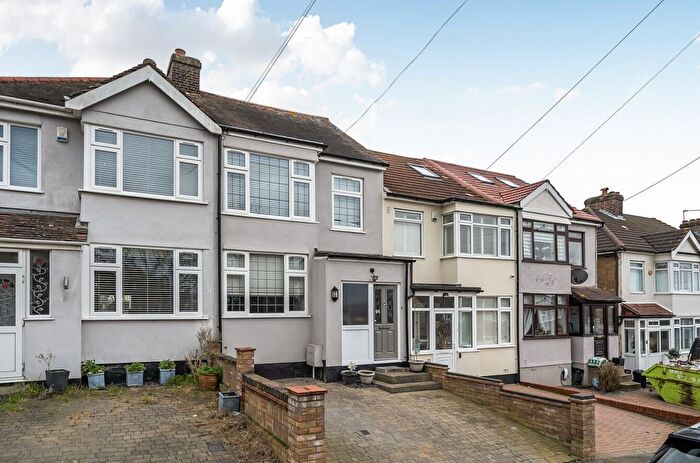 3 Bedroom Terraced House For Sale In Bellevue Road, Collier Row, RM5