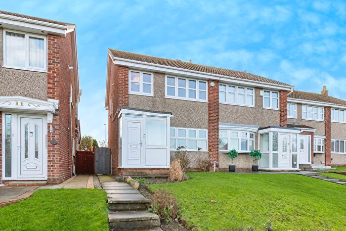 3 Bedroom Semi Detached House For Sale In Woodstock Way, Hartlepool, TS27