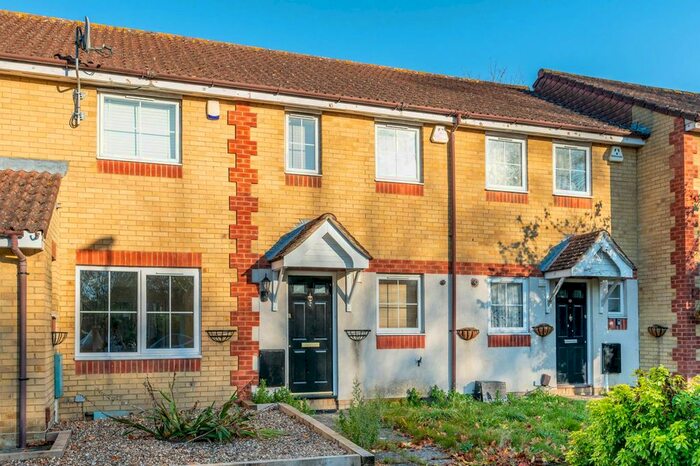 2 Bedroom Terraced House To Rent In Philips Close, Carshalton SM5