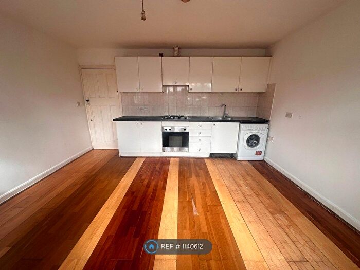 2 Bedroom Maisonette To Rent In Lady Margaret Road, Southall, UB1