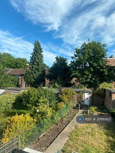 3 Bedroom Terraced House To Rent In Casimir Road, London, E5