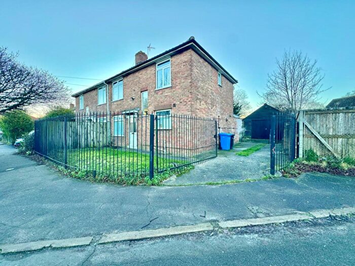 5 Bedroom Semi-Detached House To Rent In Irstead Road, Norwich, NR5