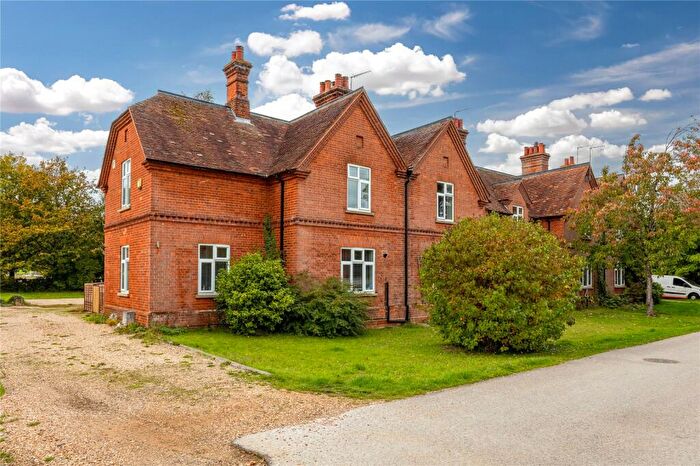 3 Bedroom Terraced House For Sale In London End, Woburn, Bedfordshire, MK17