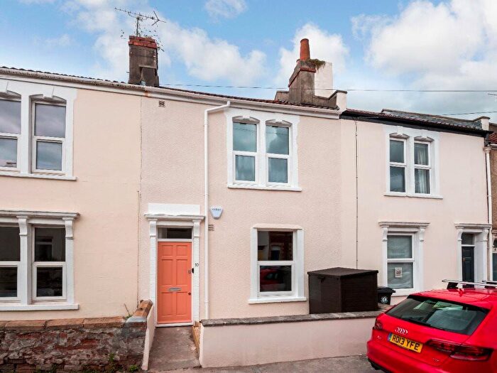 3 Bedroom Terraced House To Rent In Beaufort Street, Bedminster, Bristol, BS3