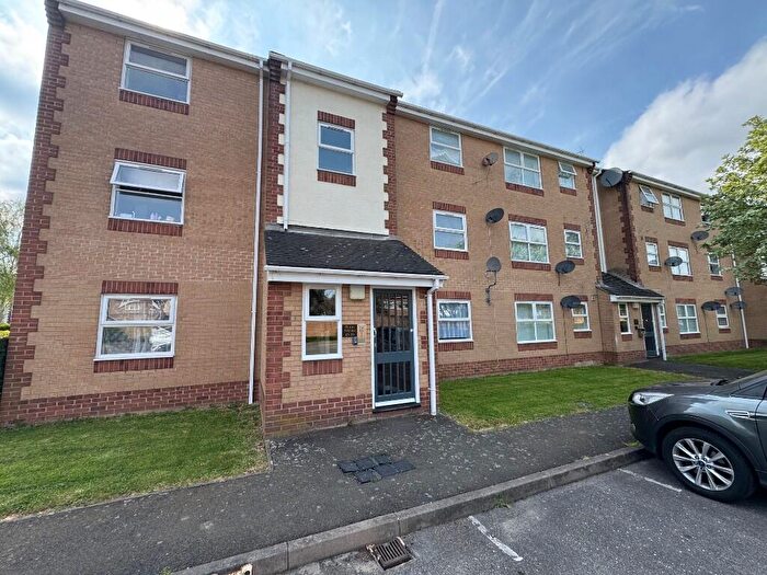 1 Bedroom Flat To Rent In Burns Avenue, Romford, London, RM6