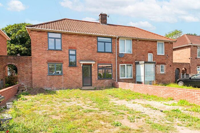 6 Bedroom Semi Detached House To Rent In Foxley Close, Norwich, NR5