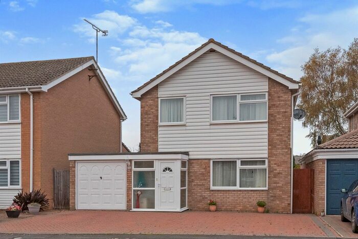 3 Bedroom Detached House For Sale In Copse Close, Bury St. Edmunds, IP33