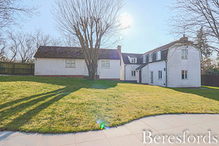 3 Bedroom Detached House For Sale In Walden Road, Thaxted, CM6