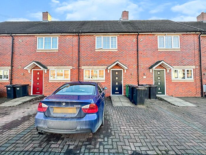 2 Bedroom Terraced House To Rent In Park Avenue, Nuneaton, CV11