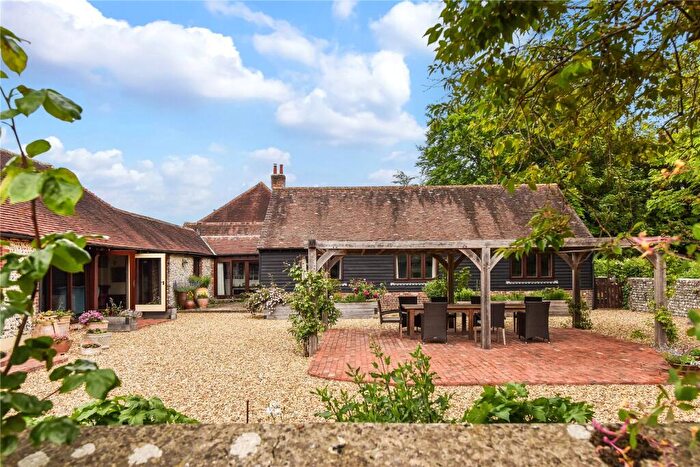 5 Bedroom Barn Conversion For Sale In East Lavant, Chichester, PO18