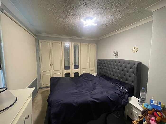 2 Bedroom Property To Rent In Johnson Road, Heston, Hounslow, TW5
