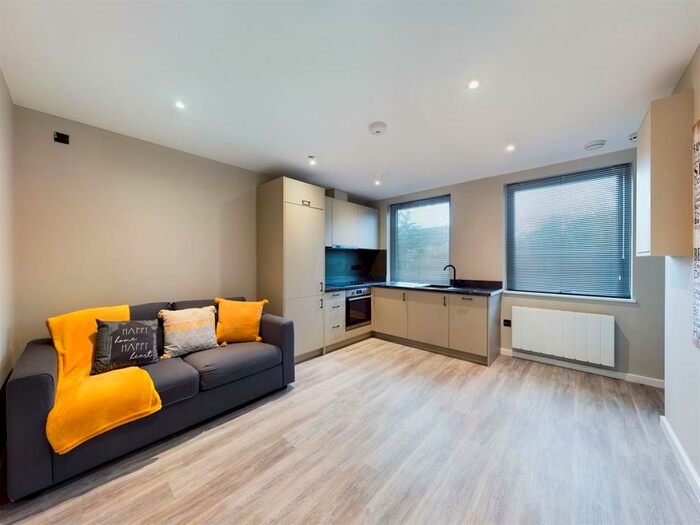 1 Bedroom Flat To Rent In Flat, Unit Cutbush Court, Danehill, Lower Earley, Reading, RG6