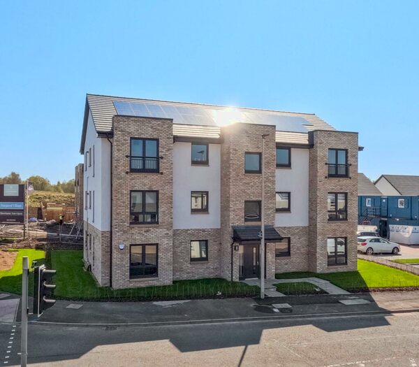 2 Bedroom Flat To Rent In Glenluce Drive, Flat /, Bishopton, Renfrewshire, PA7