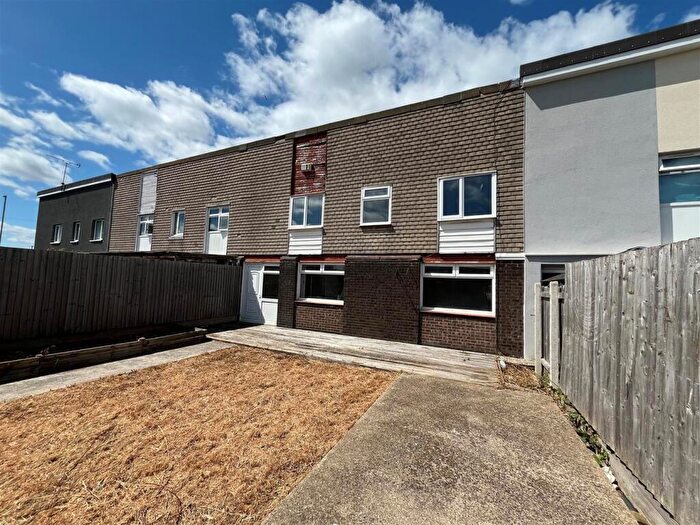 3 Bedroom Terraced House For Sale In Stroud Crescent West, Bransholme, Hull, HU7